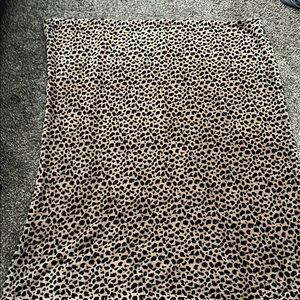 Leopard Print Women's Blanket